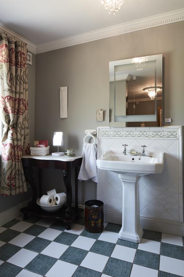 Brookvale Bed and Breakfast Wellingtonbridge Εξωτερικό φωτογραφία