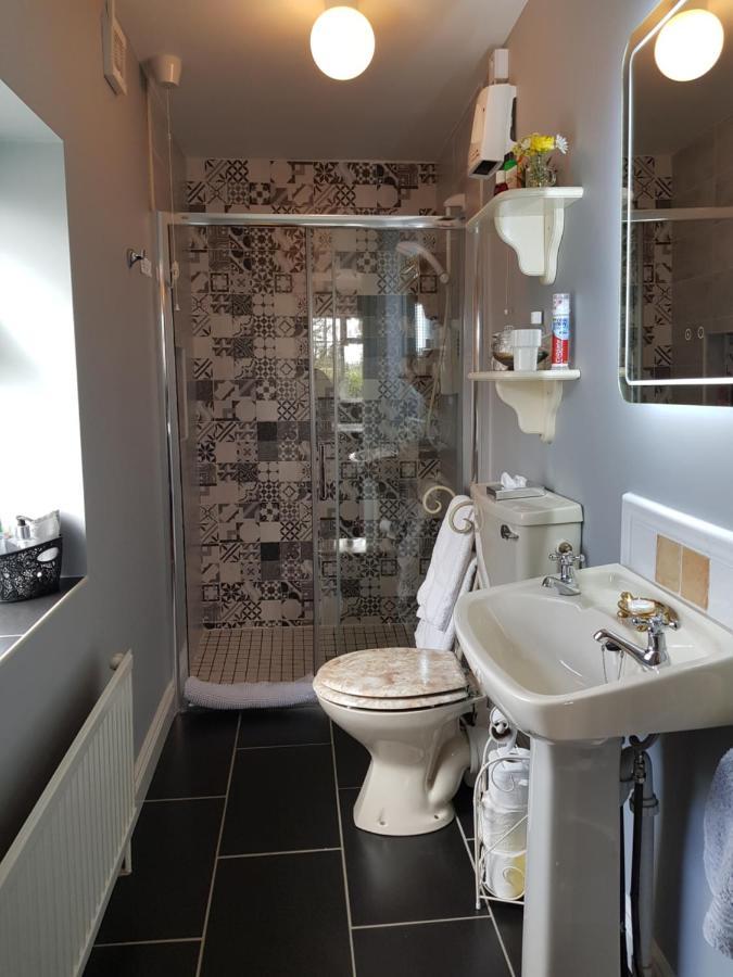 Brookvale Bed and Breakfast Wellingtonbridge Εξωτερικό φωτογραφία